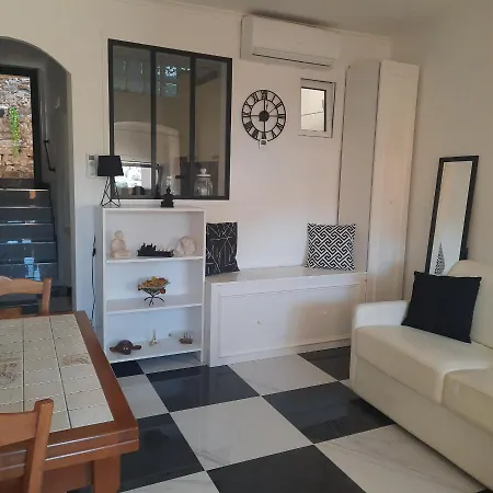 דירה Logis Capodanna